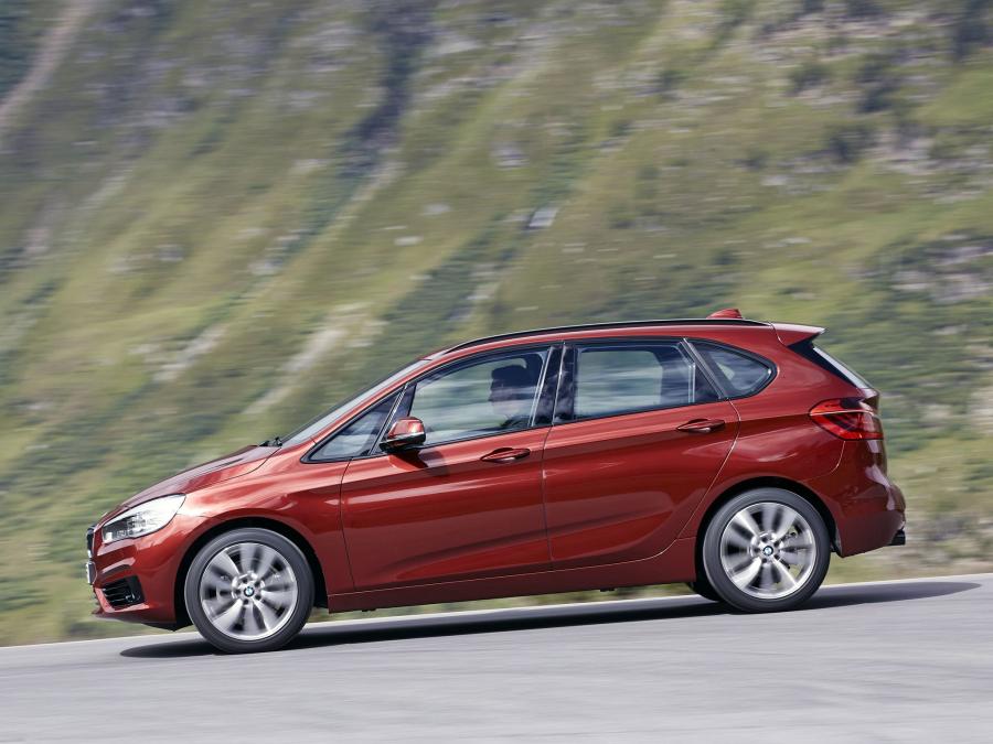  BMW 218d Active Tourer 2014 года  (фото 7 из 30)
